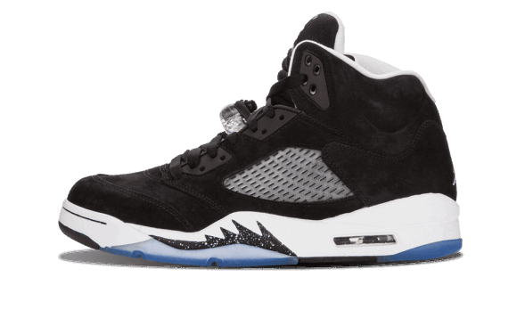 Reaprovizionare Air Jordan 5 Retro Oreo