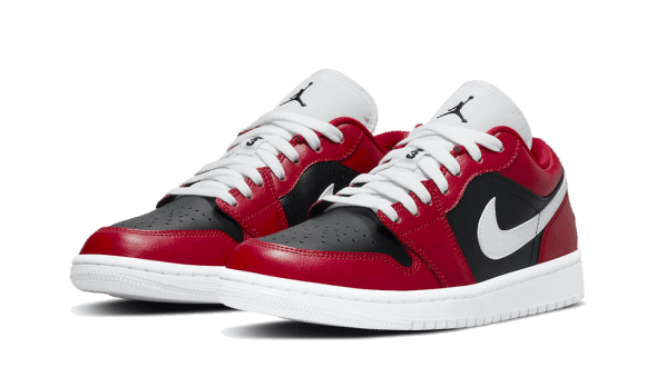 Reaprovizionare Air Jordan 1 Low Chicago Flip