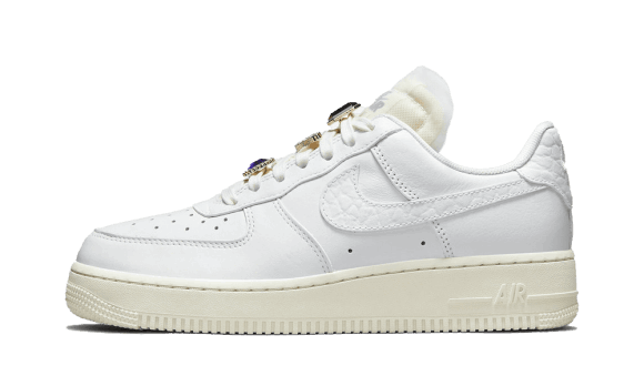 Reaprovizionare Nike Air Force 1 Low Bling